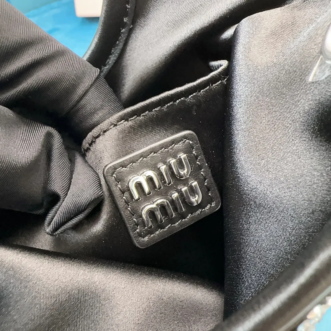Embellished Handbag — image 4
