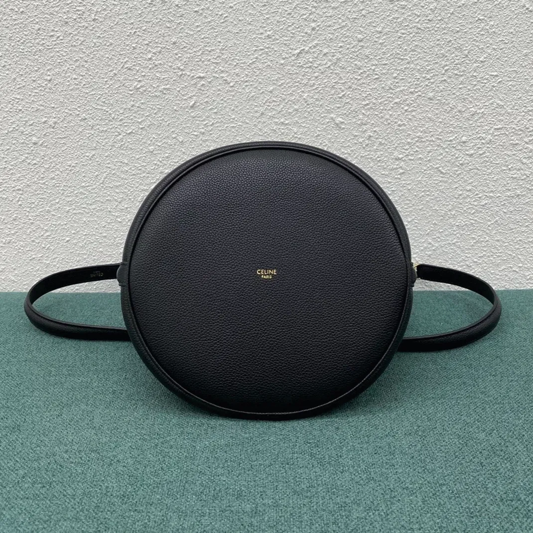Top Quality Celine Bucket 16 Bag In Black — image 4