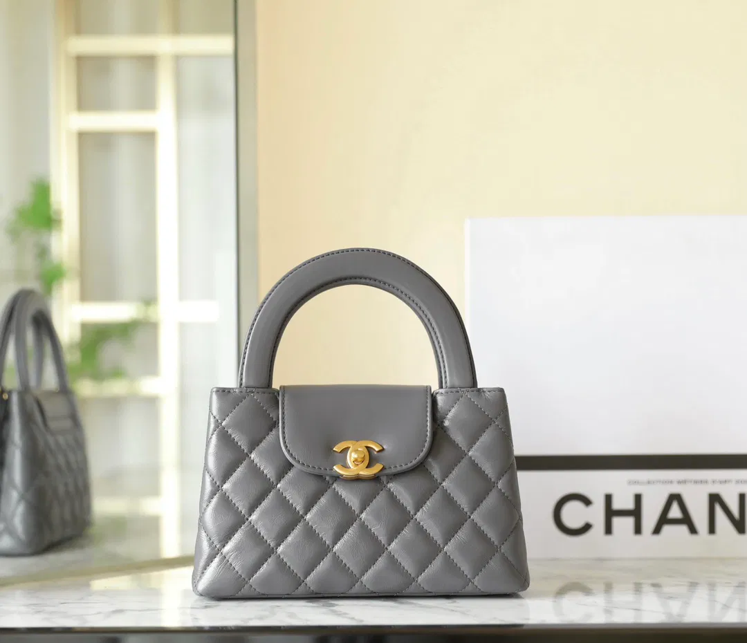 Kelly Handbag — image 9