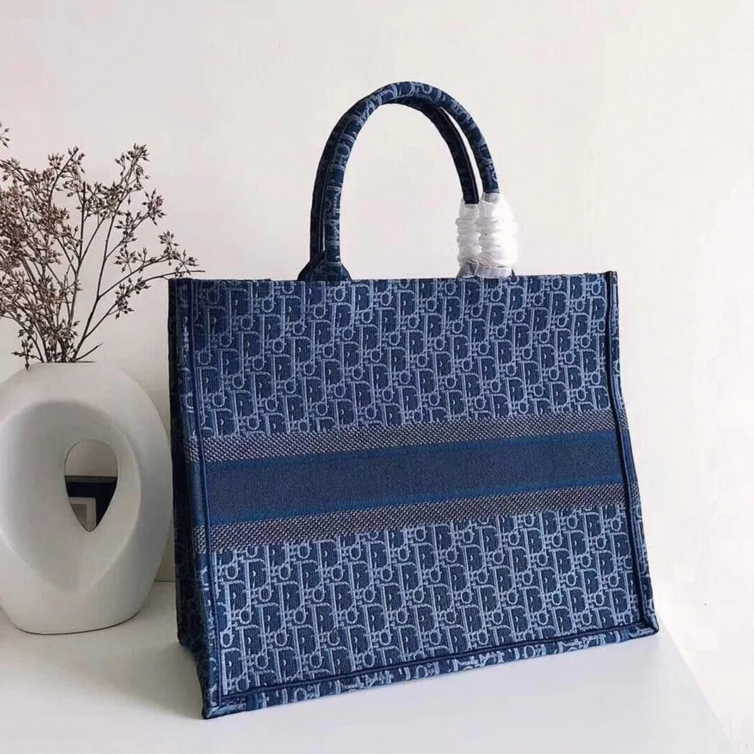 Dior Large Book Tote Bag Imitation in Denim Blue Dior Oblique Canvas — image 2