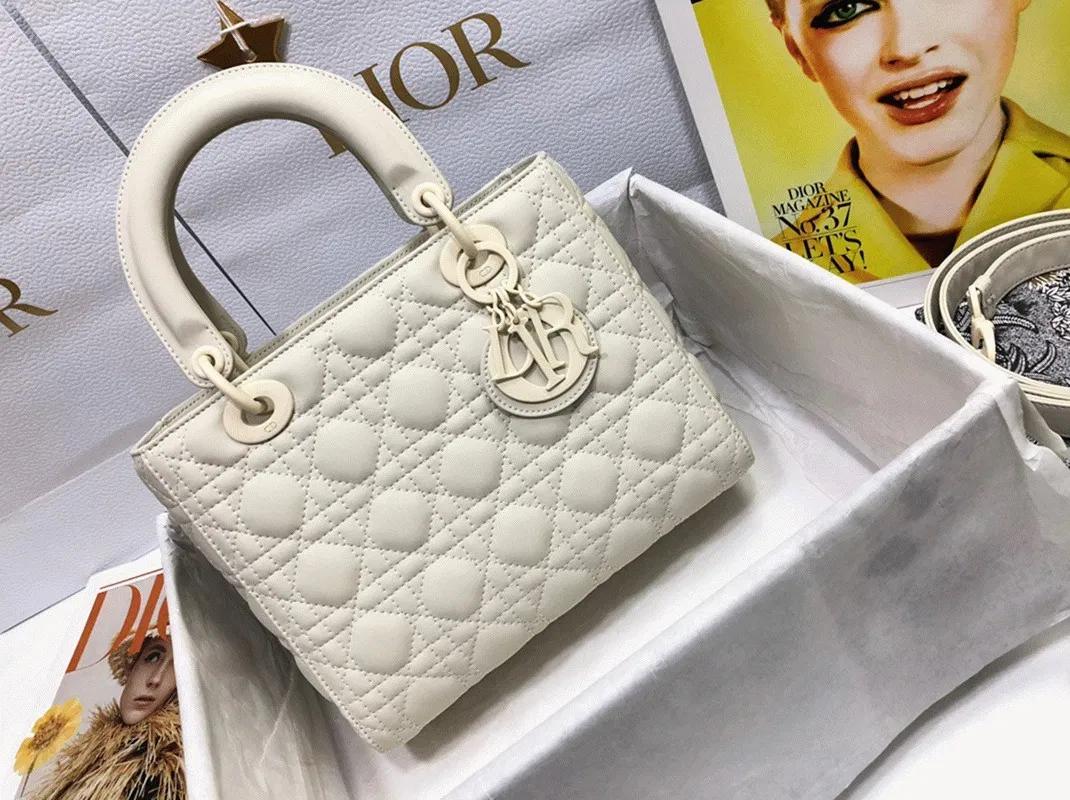 Dior Lady Dior Medium Bag Knockoff in White — image 6