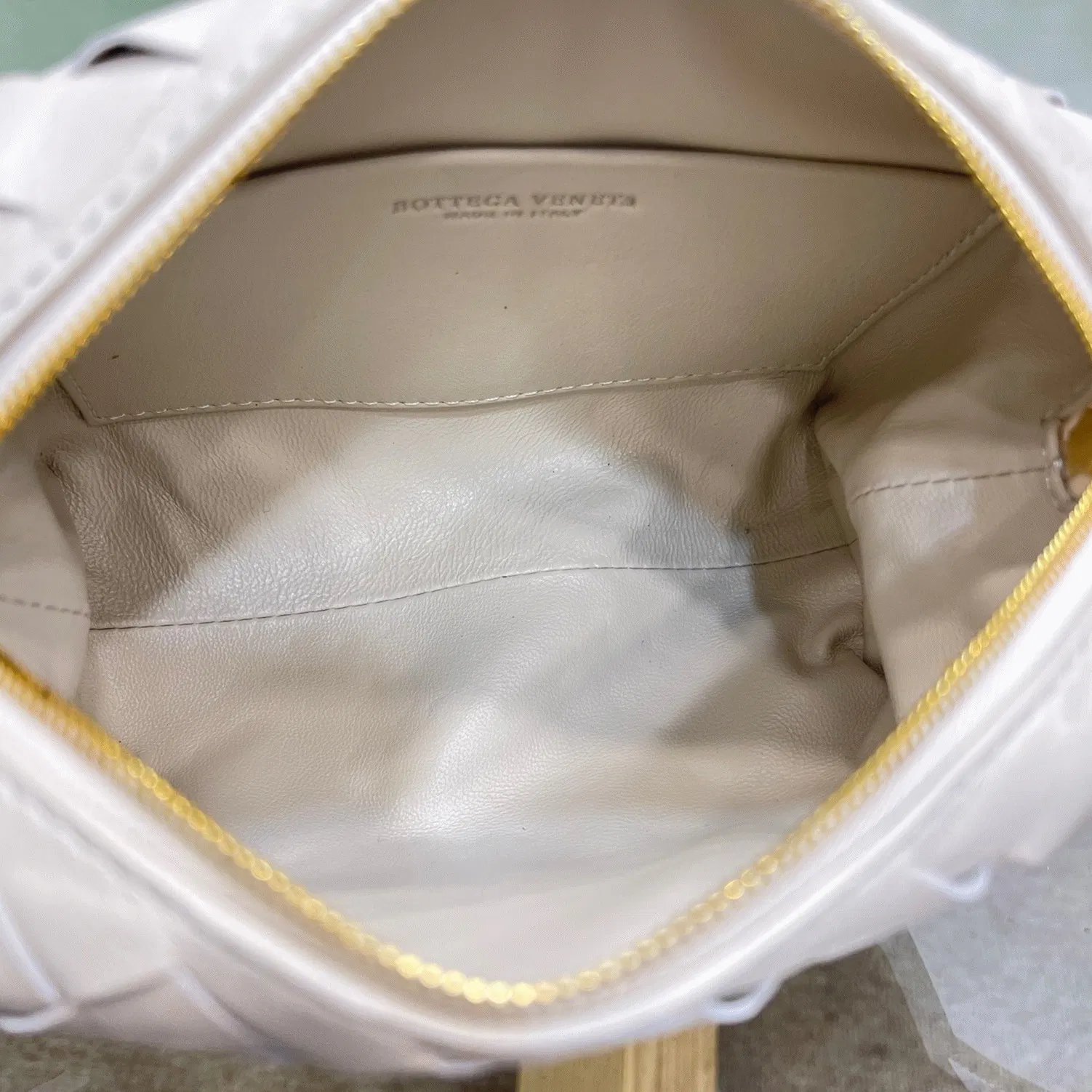 Bottega Veneta Loop Mini Bag White — image 2