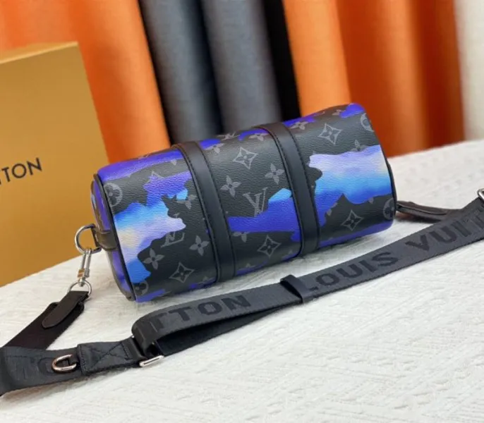 Louis Vuitton Monogram Eclipse Keepall Bandouliere 25 Travel Bag In Blue And Purple Sunrise — image 4