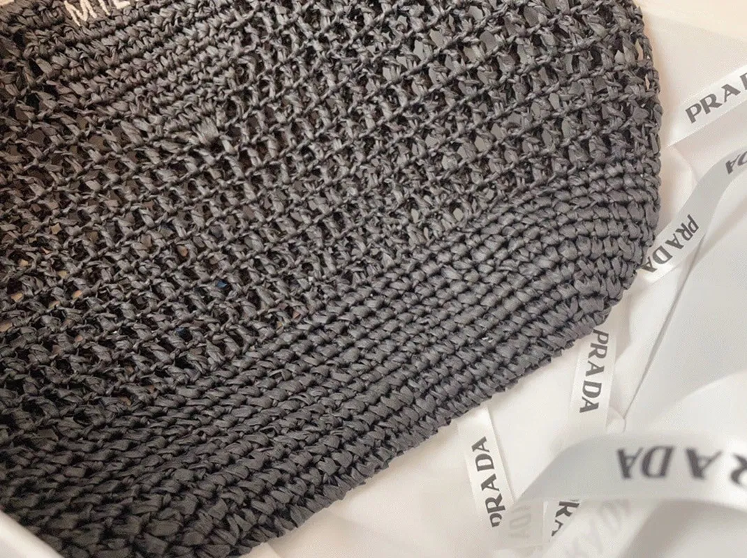 Prada Large Tote Bag in Black Woven Raffia — image 4