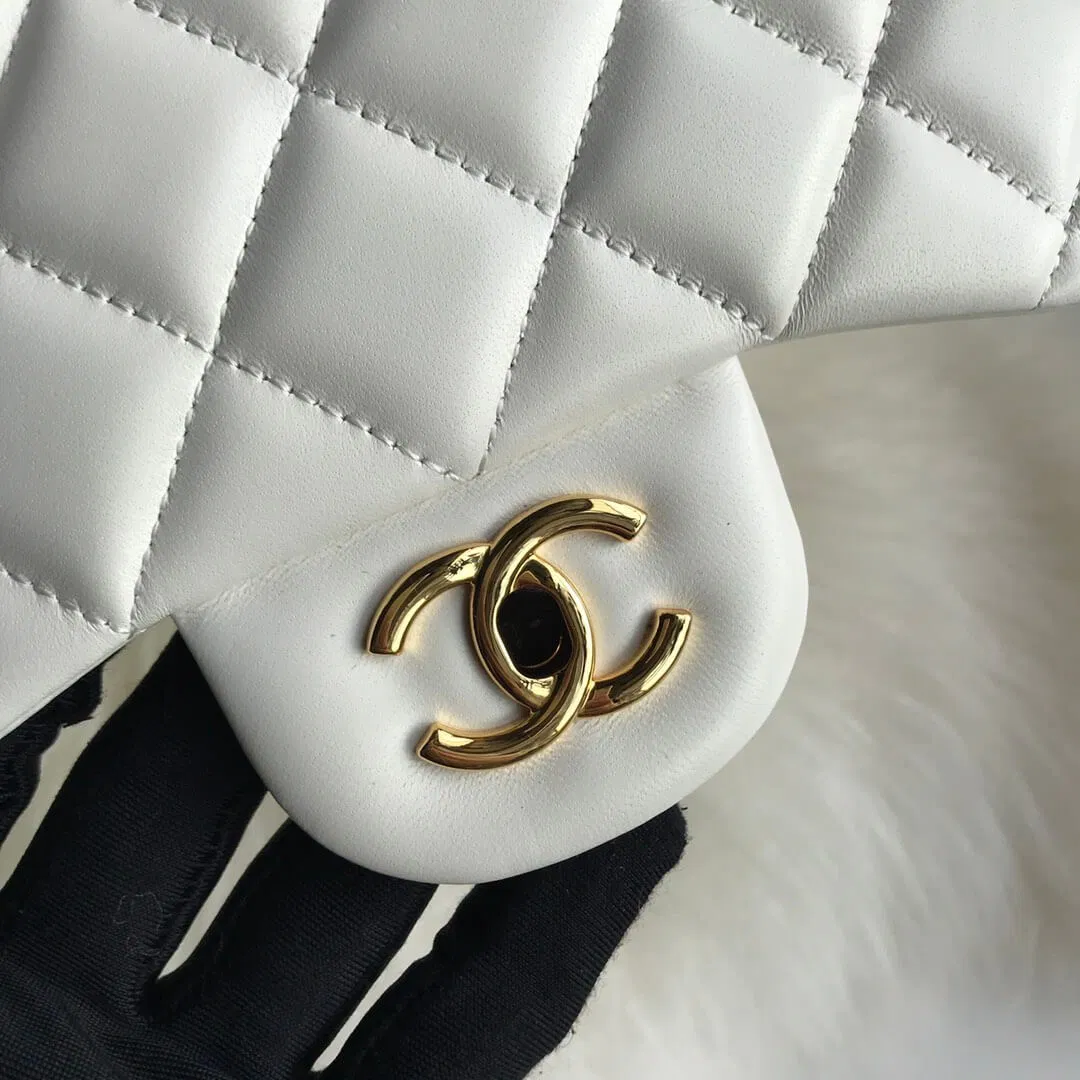 CHANEL LARGE CLASSIC HANDBAG(High-end grade) — image 3