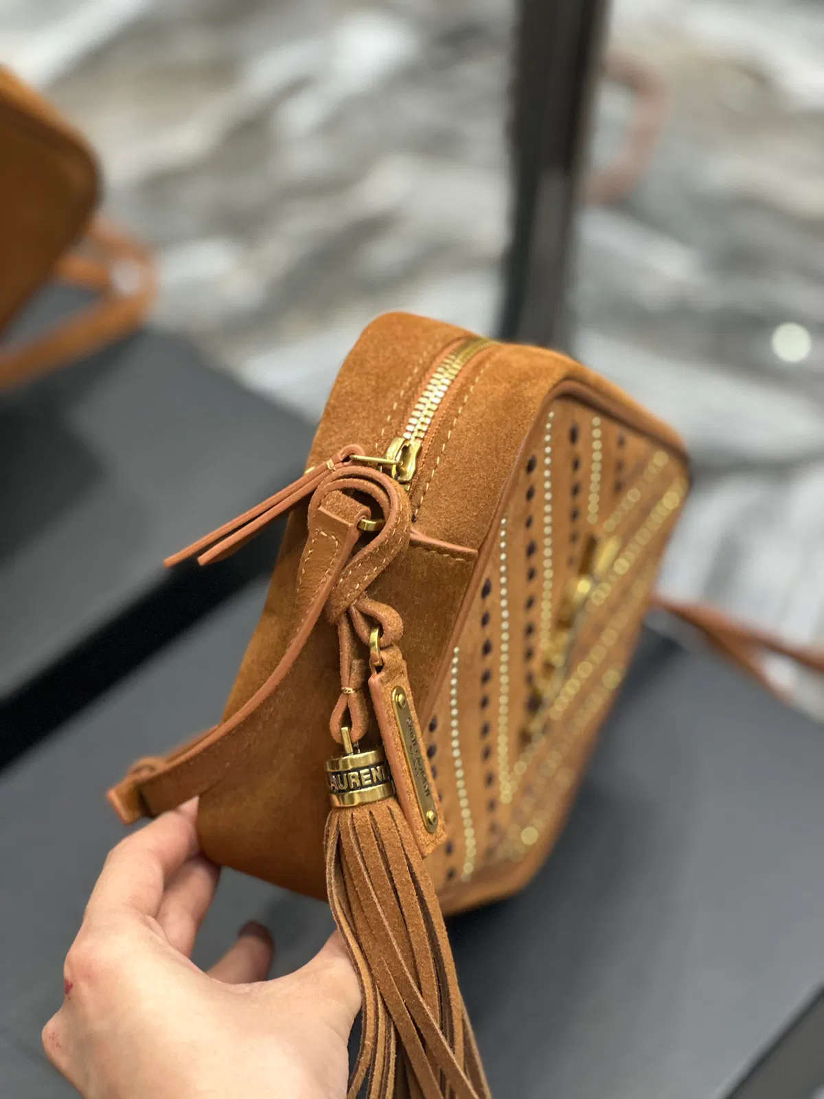 Saint Laurent – Lou suede camera bag – women – Calf Leather – One Size – Brown — image 8