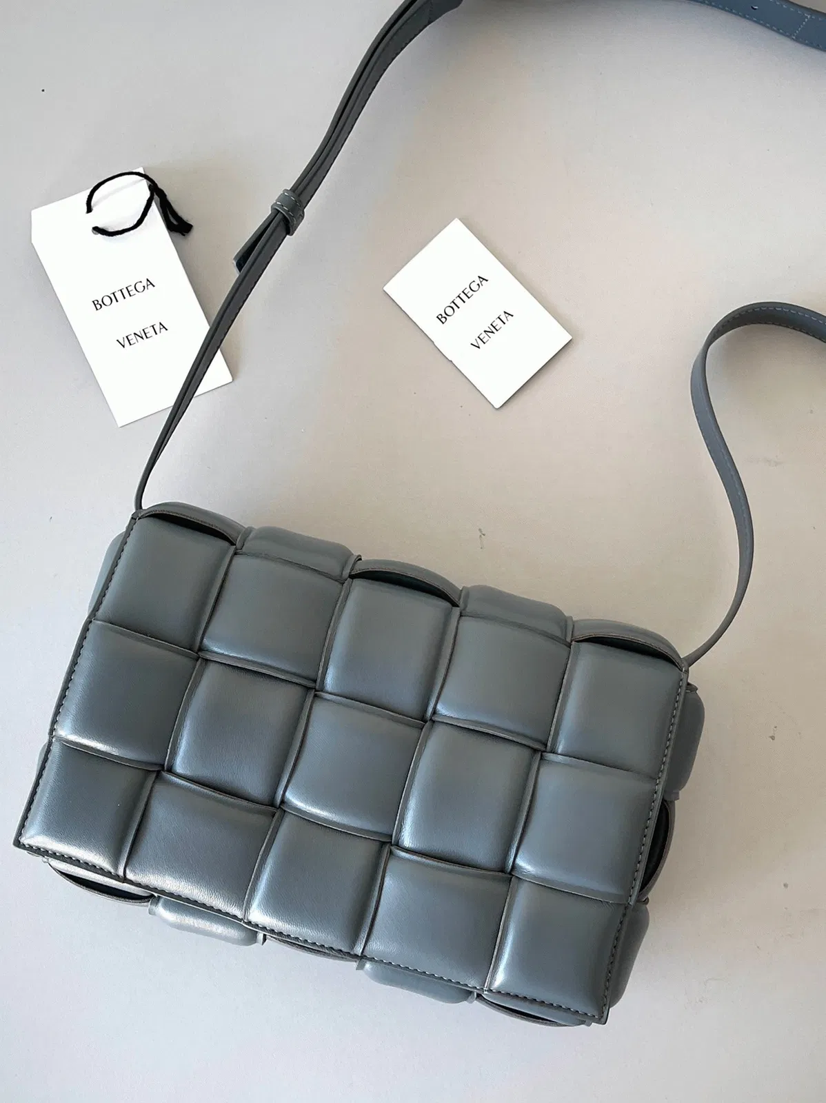 Top Quality Imitation Bottega Veneta Padded Cassette Bag In Thunder — image 3