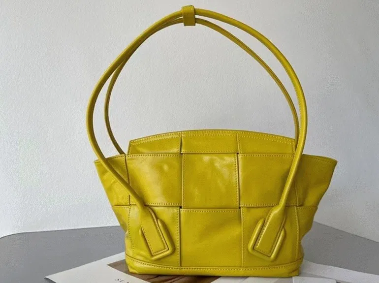 Top Quality Bottega Veneta Arco Small Bag In Yellow Intrecciato Leather — image 3