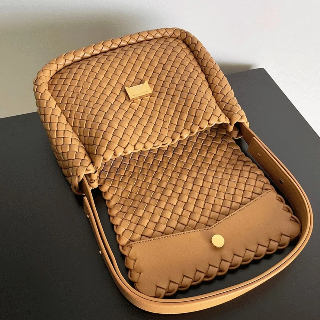 Bottega Veneta Cobble Small Bag Caramel — image 2