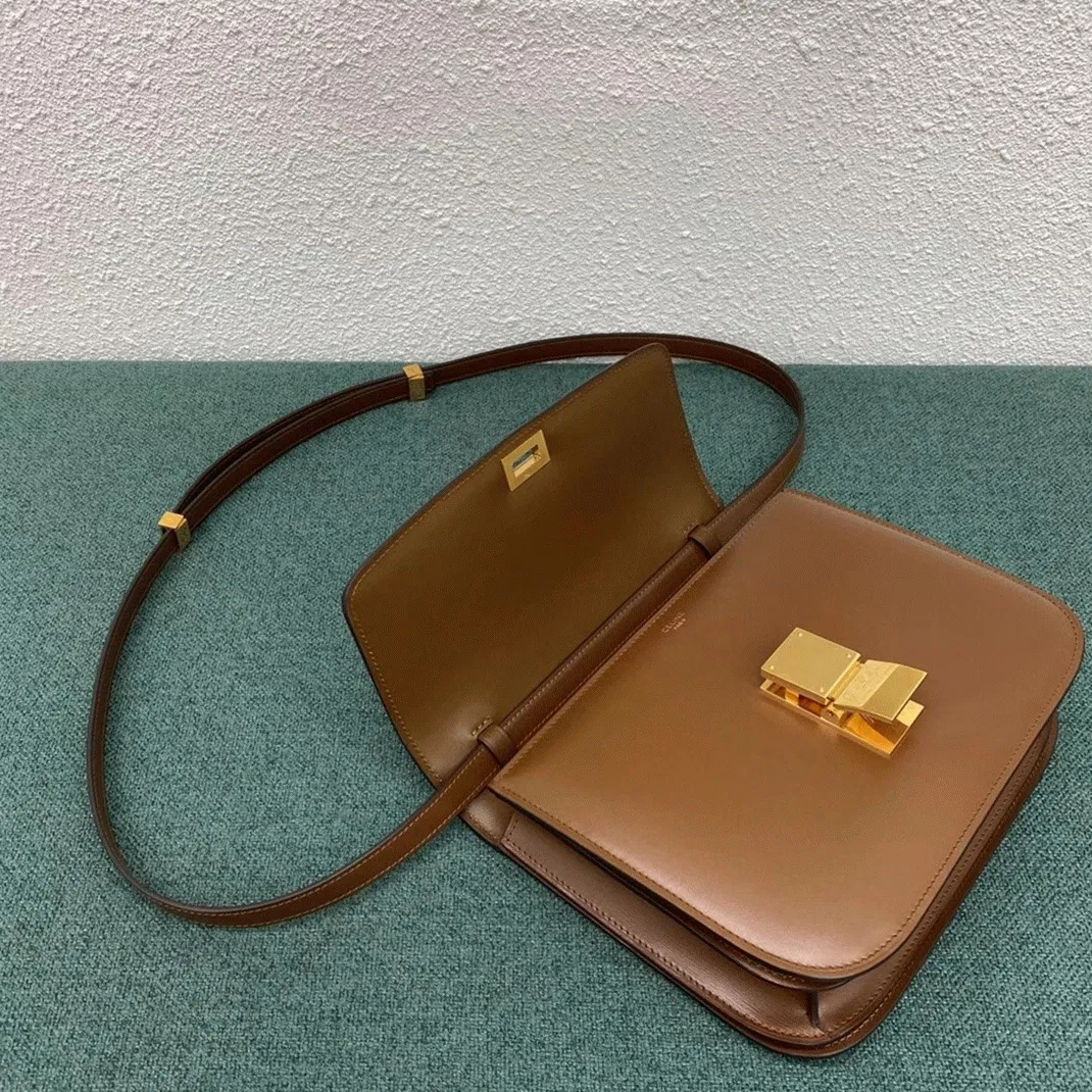 Top Quality Celine Classic Box Medium Bag In Camel — image 8