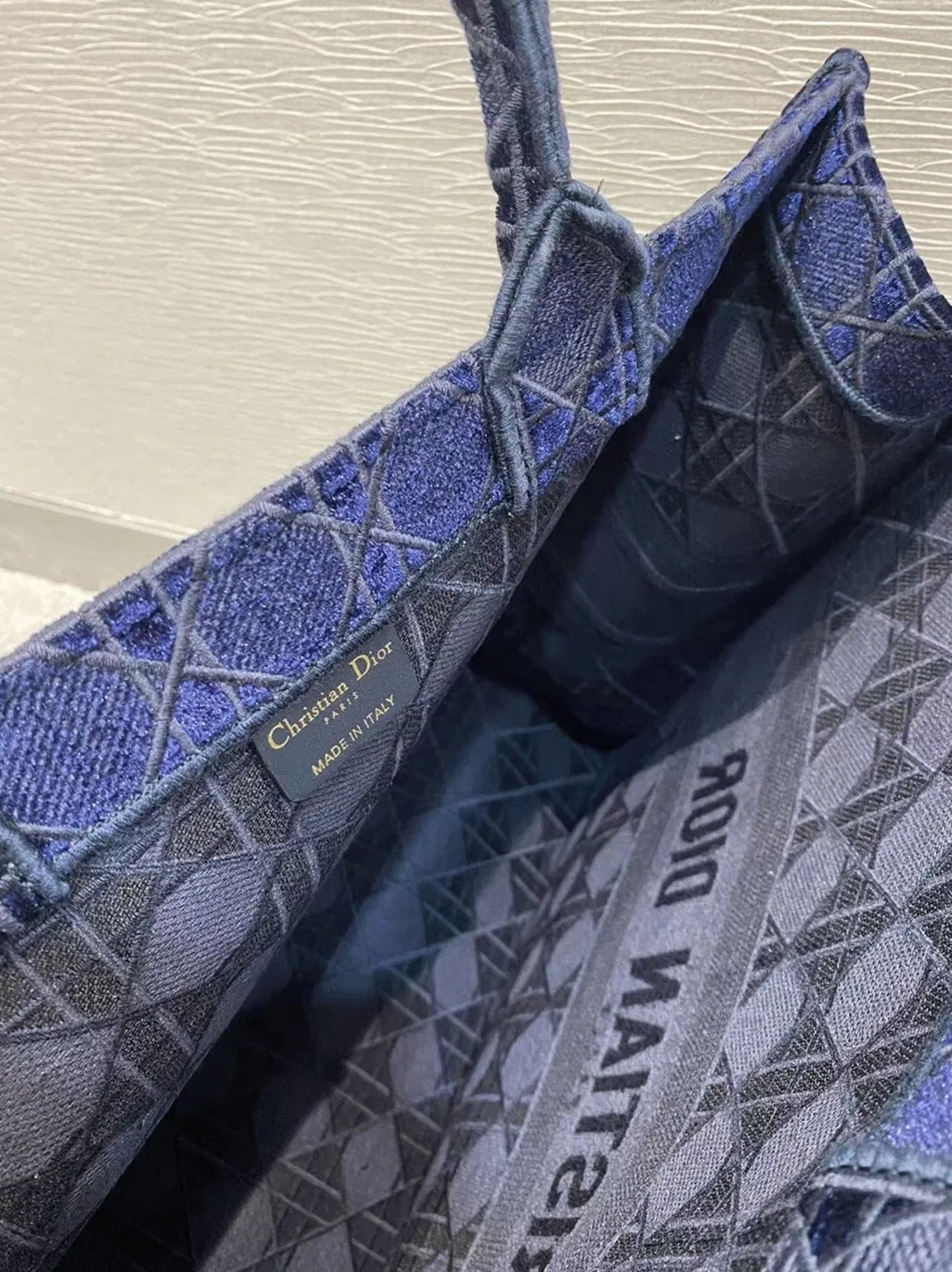 Dior Large Book Tote Bag Knockoff in Blue Cannage Embroidered Velvet — image 6