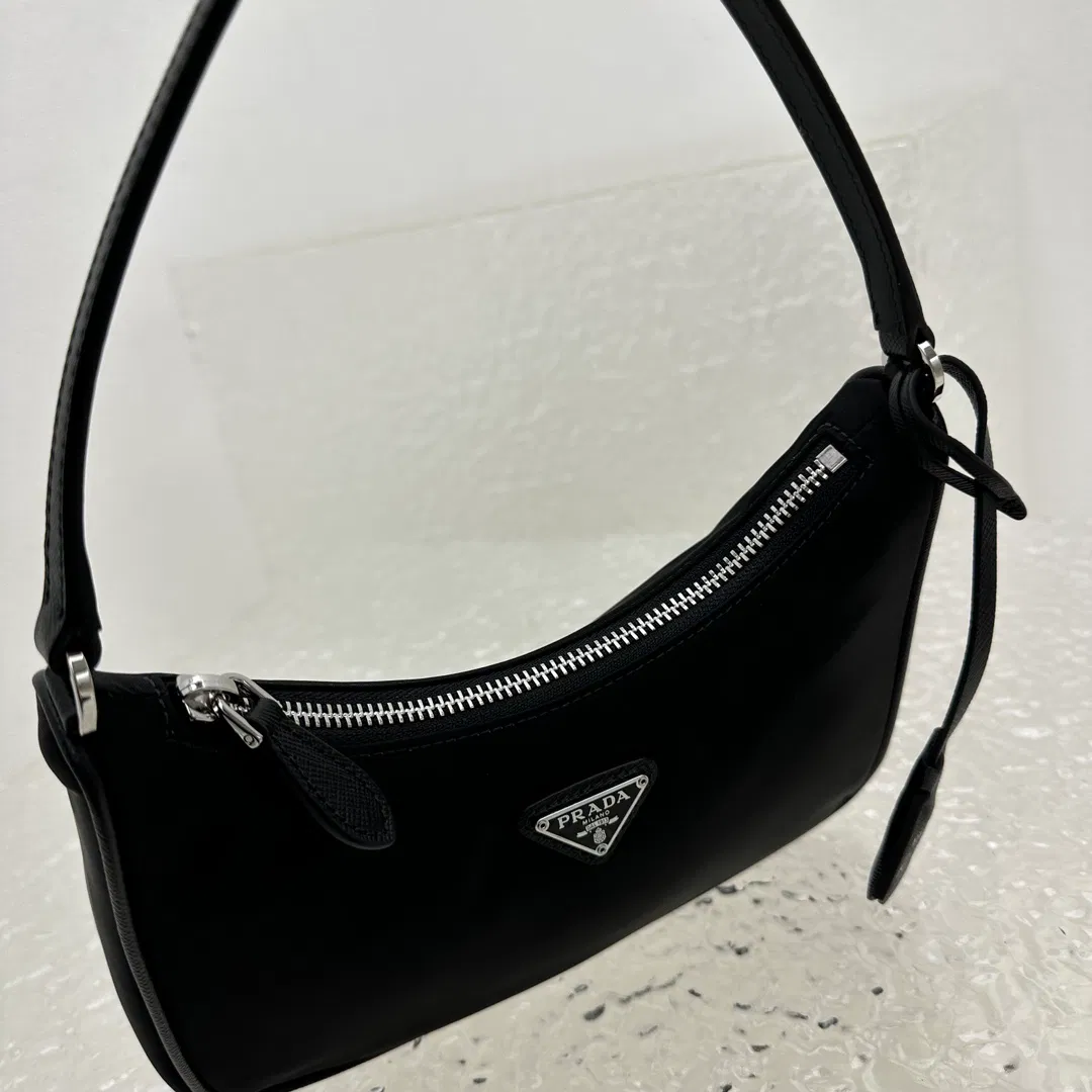 Prad𝚊 nylon Hobo — image 7