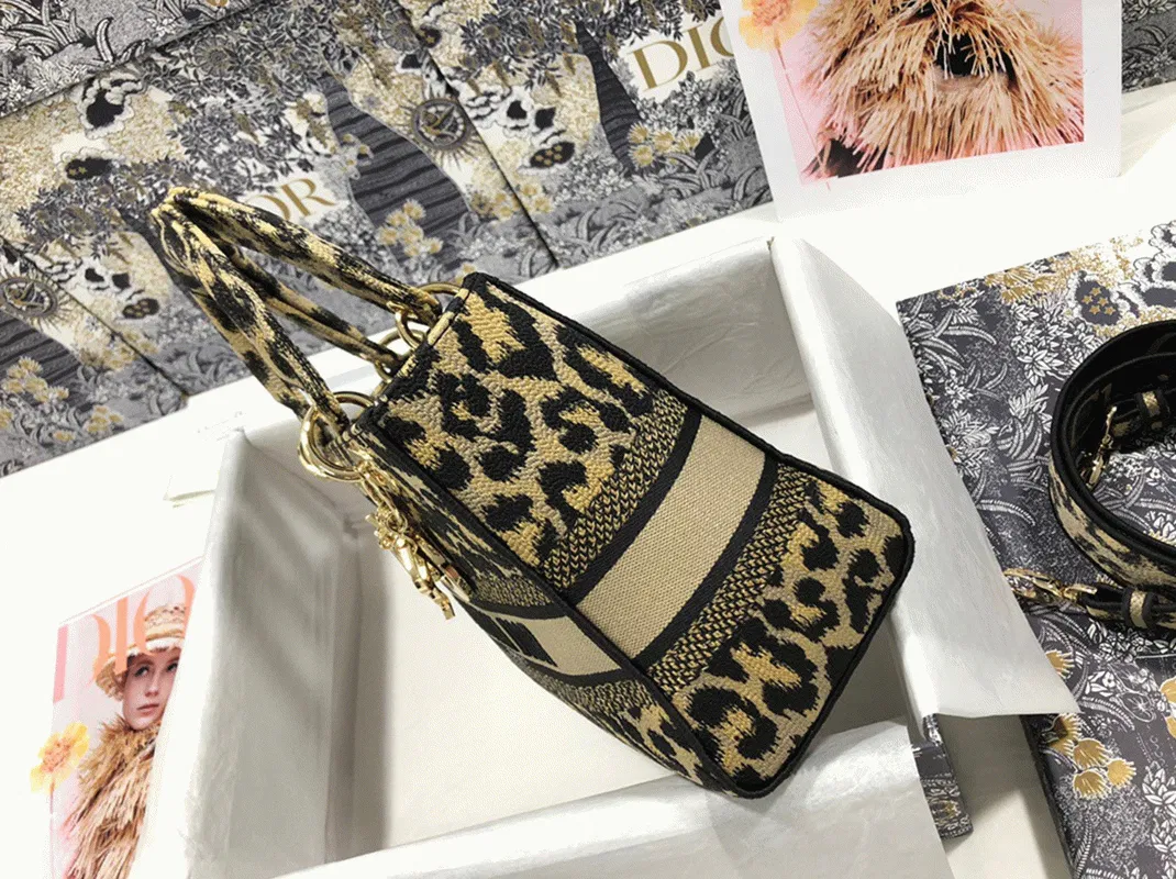 Dior Lady D-Lite Medium Bag in Beige Multicolor Mizza Embroidery — image 3