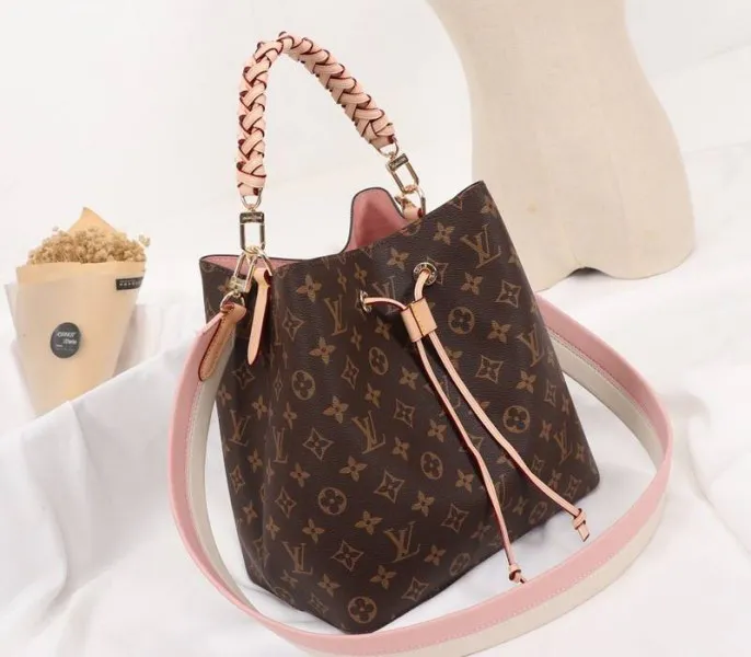 Louis Vuitton Monogram Canvas NeoNoe MM Bag — image 2