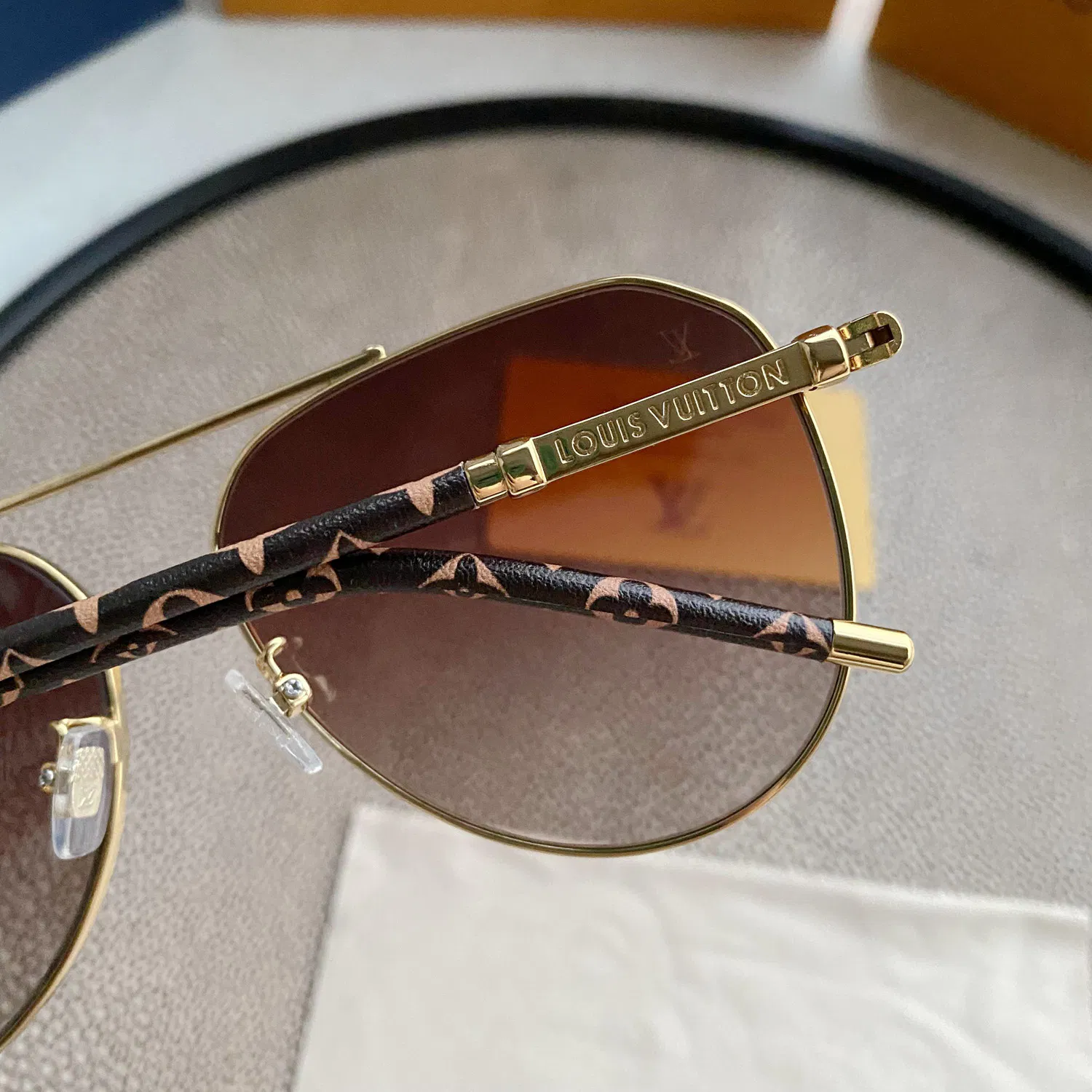 LouisVuitton Sunglasses — image 4
