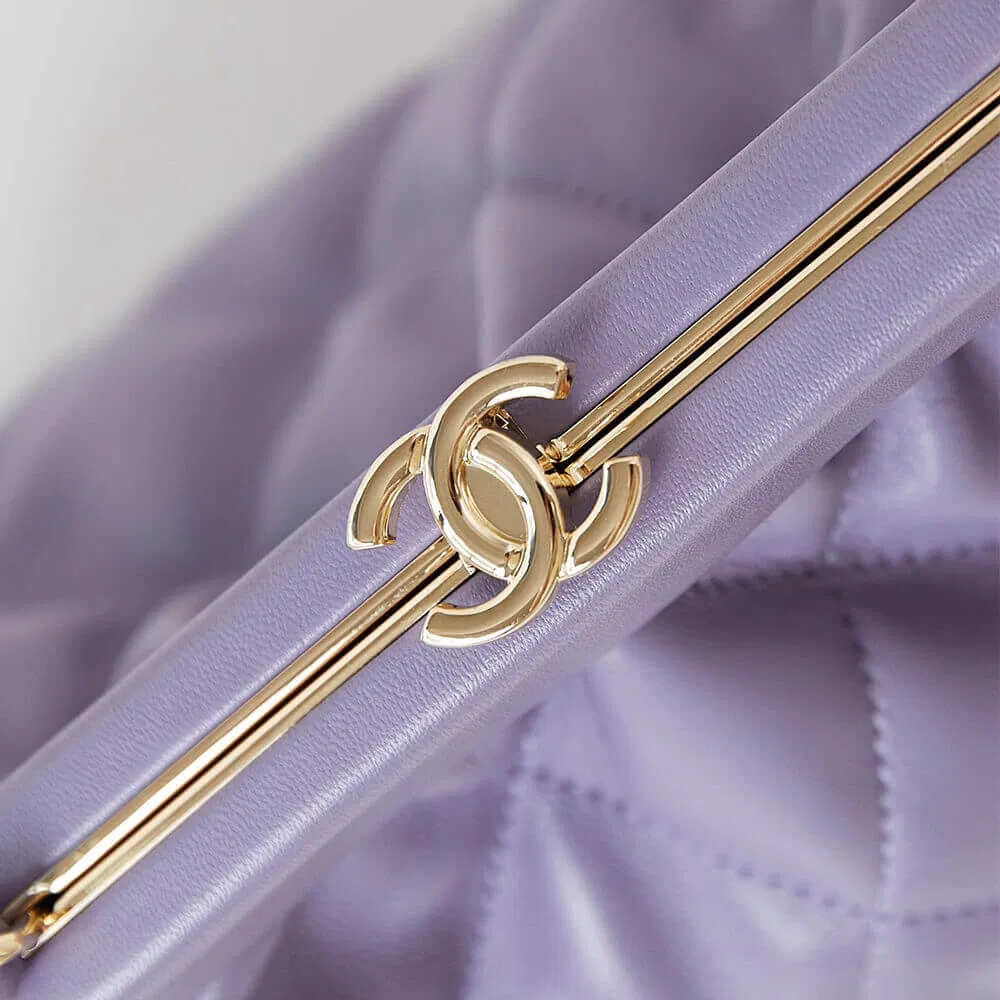 Chanel Clutch(high-end grade) — image 2