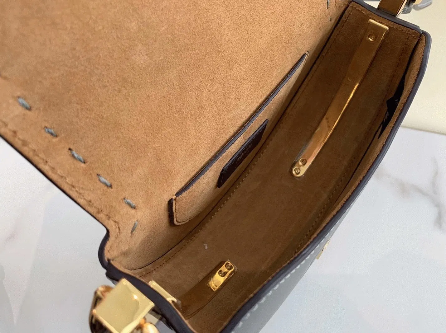 Top Quality Fendi Moonlight Saddle Bag In Grey Calfskin — image 4