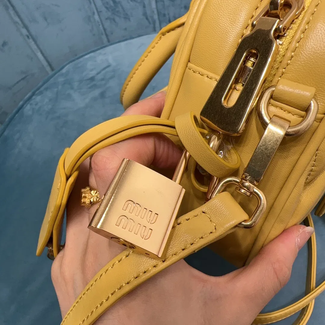 Matelassé Soft bag — image 5