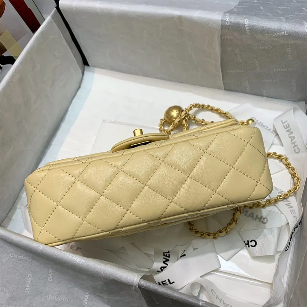 CHANEL Classic Flap Shoulder Bag — image 4