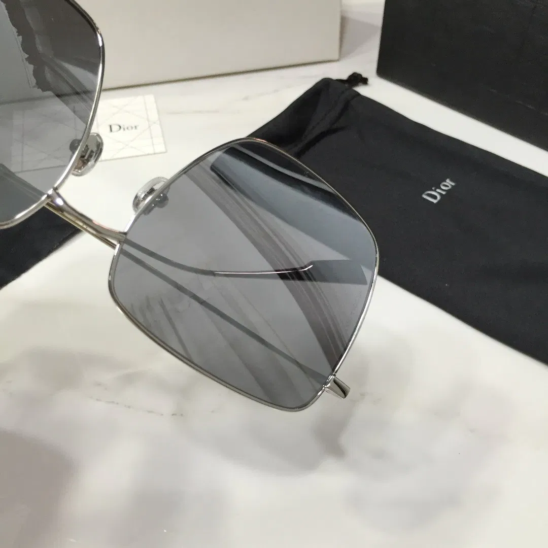 Stellaire Square Sunglasses — image 4
