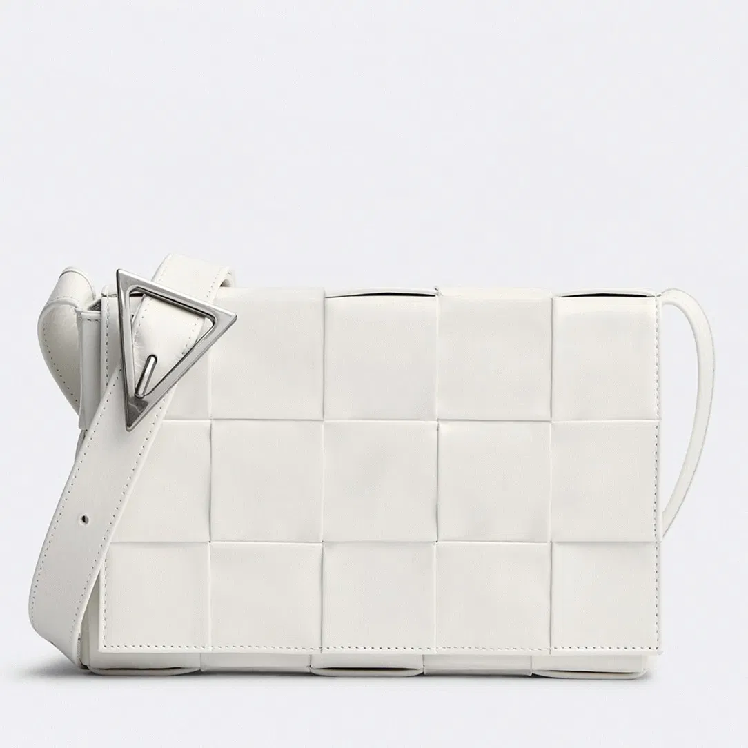 Top Quality Bottega Veneta Cassette Bag In White