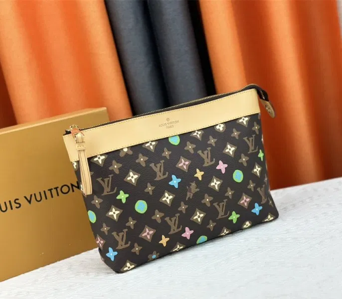 Louis Vuitton Monogram Craggy Voyage Souple Pochette In Chocolate — image 2