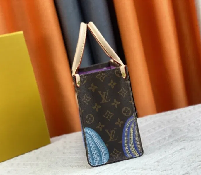 Louis Vuitton X YK Monogram Canvas Onthego PM Tote In Pumpkin — image 4