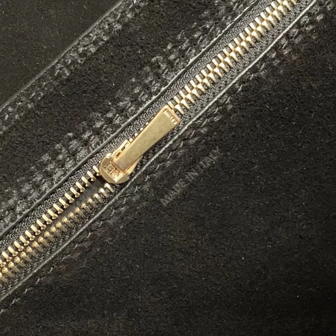 Top Quality Celine Sangle Bucket Bag In Black Grained Calfskin — image 7