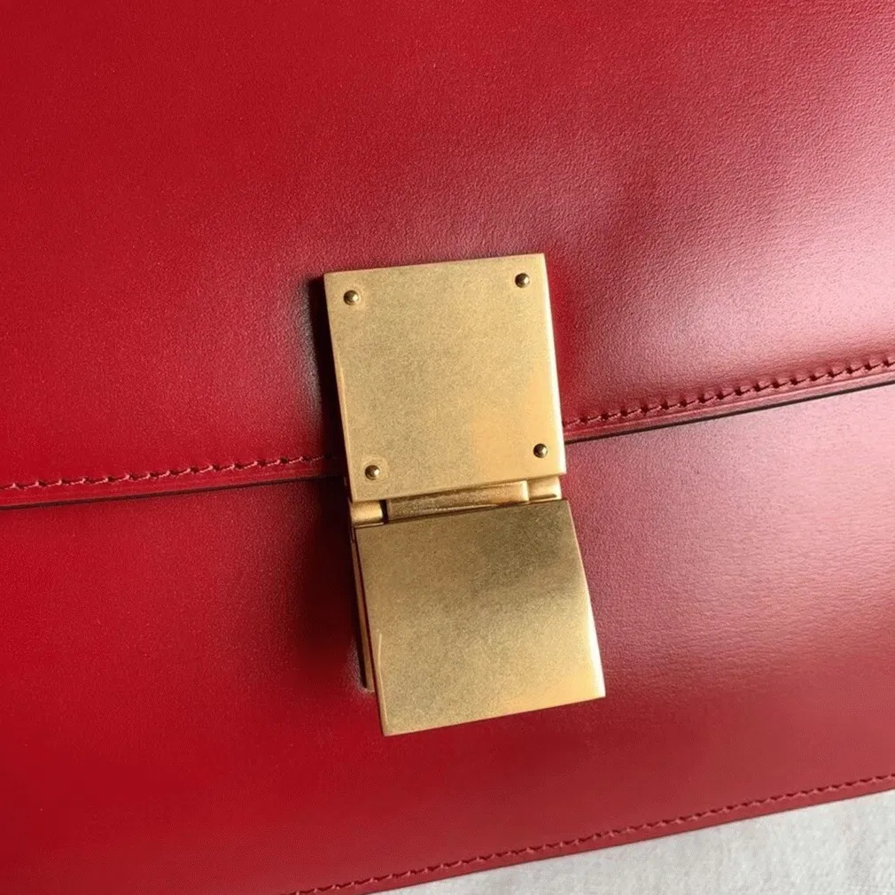 Top Quality Celine Classic Box Medium Bag In Red — image 6