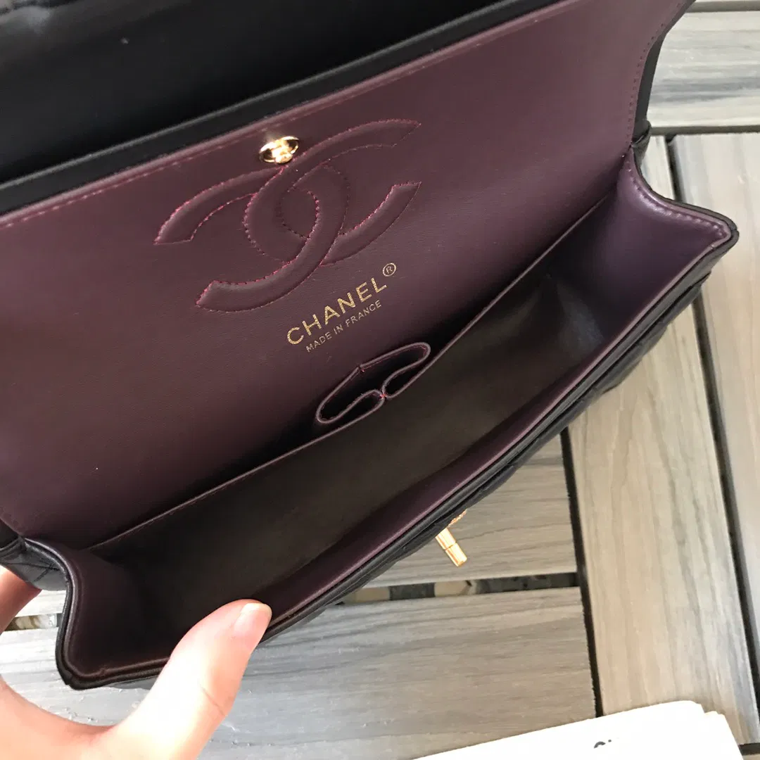 Chanel Flap Bag in Black — image 9