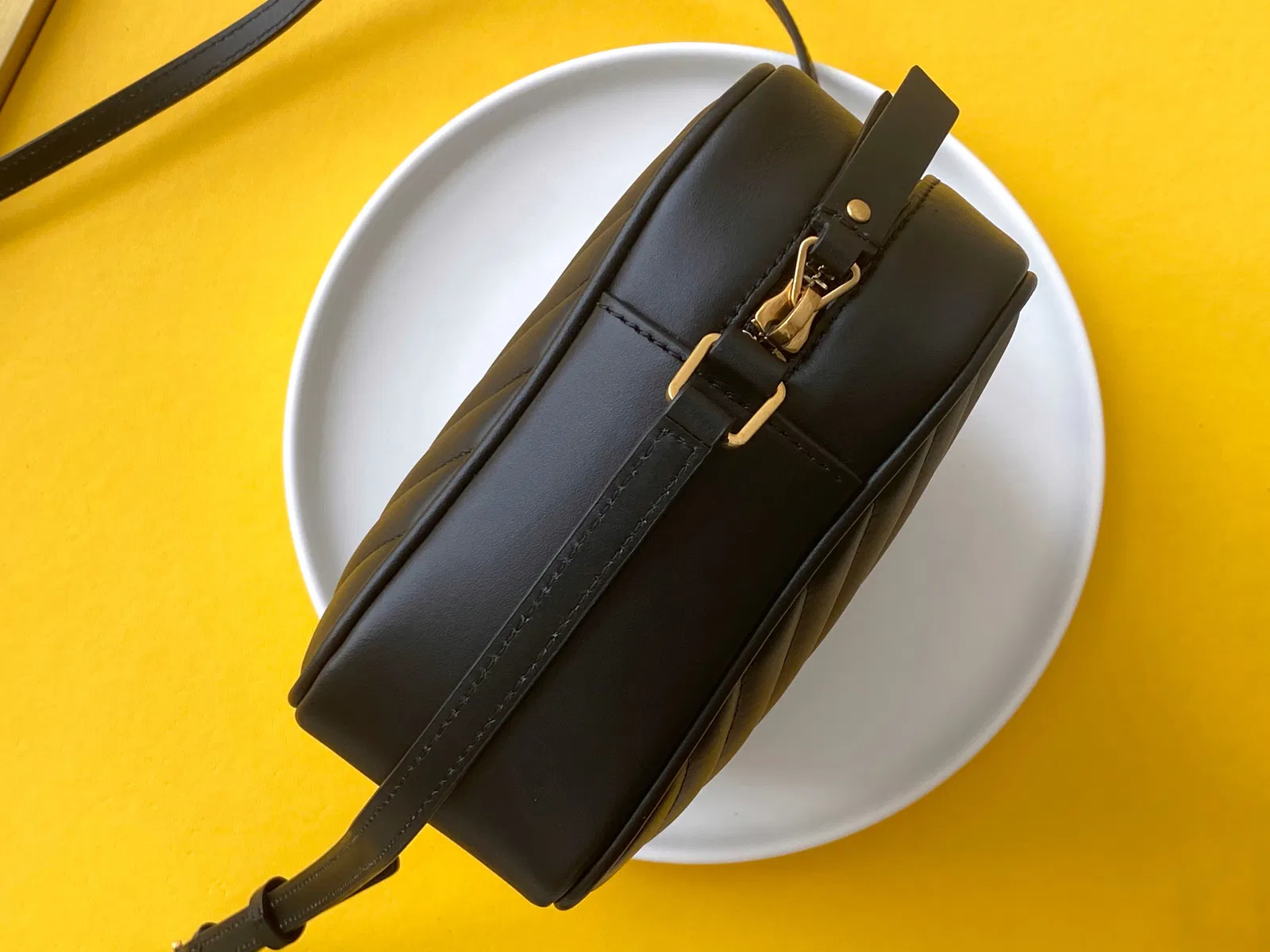 MONOGRAM SAINT LAURENT — image 9