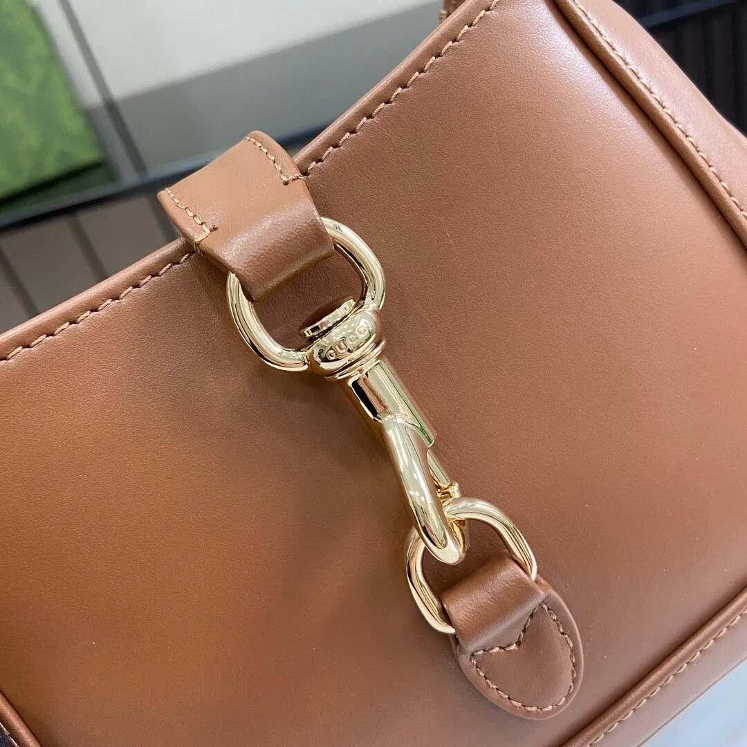 Gucci Diana Bamboo Small Shoulder Bag — image 7