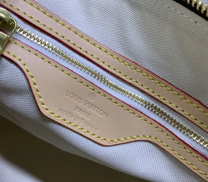 Louis Vuitton Flight Mode Monogram Canvas Speedy Bandouliere 30 HandbagLouis Vuitton Flight Mode Monogram Canvas Speedy Bandouliere 30 Handbag — image 9