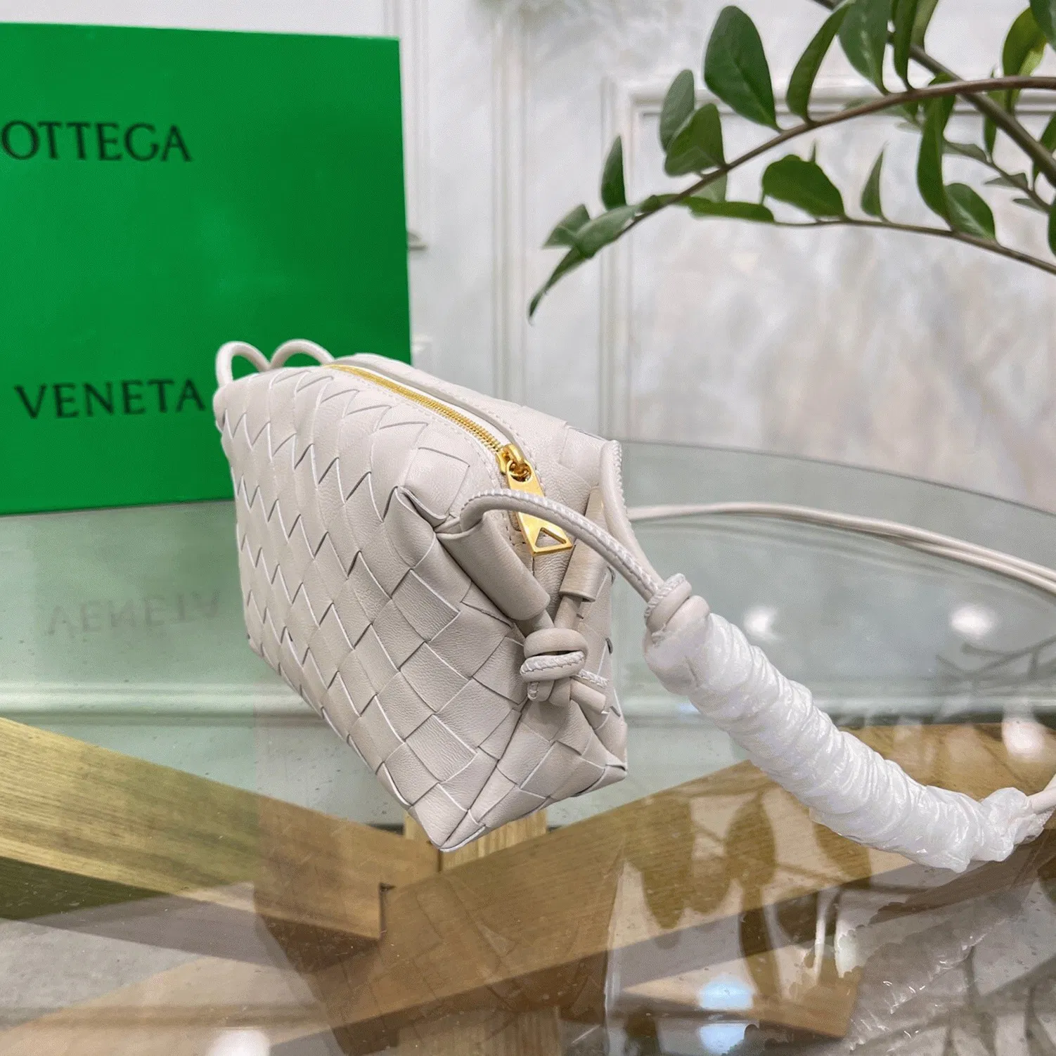 Bottega Veneta Loop Mini Bag White — image 8