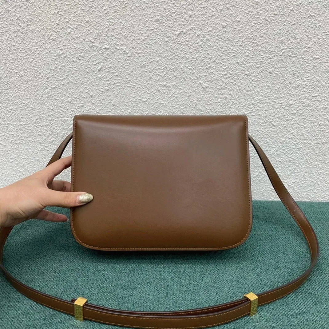 Top Quality Celine Classic Box Medium Bag In Camel — image 10