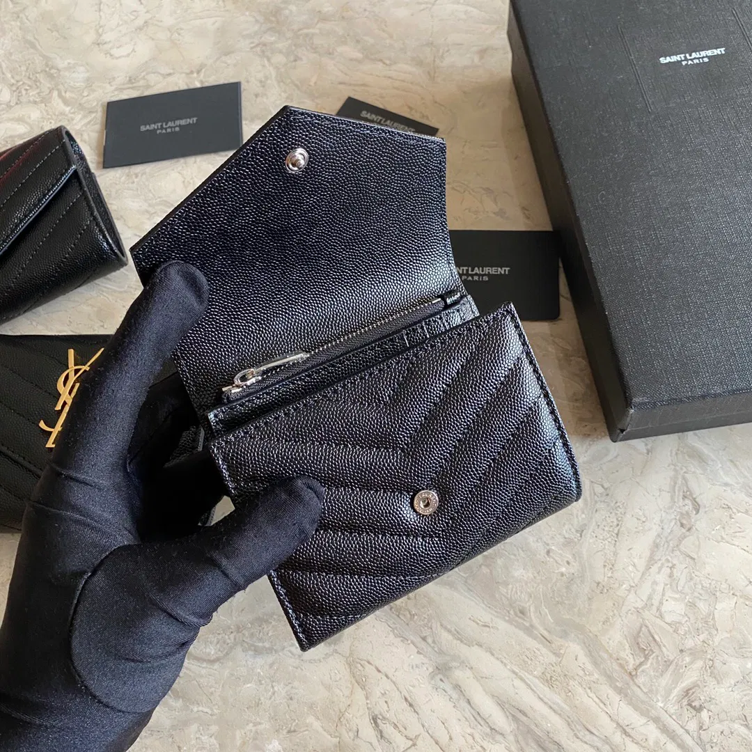 MONOGRAM CARD CASE IN GRAIN DE POUDRE EMBOSSED LEATHER — image 4