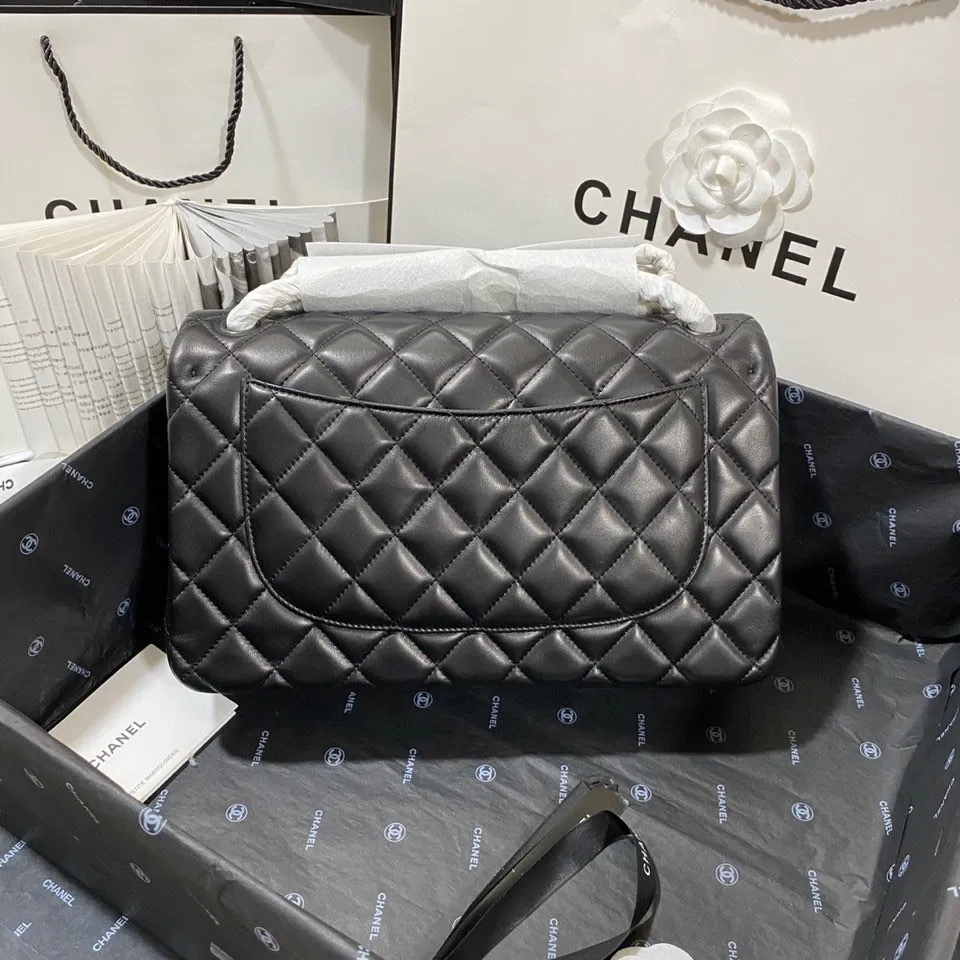 Chanel Flap Bag Large — image 5