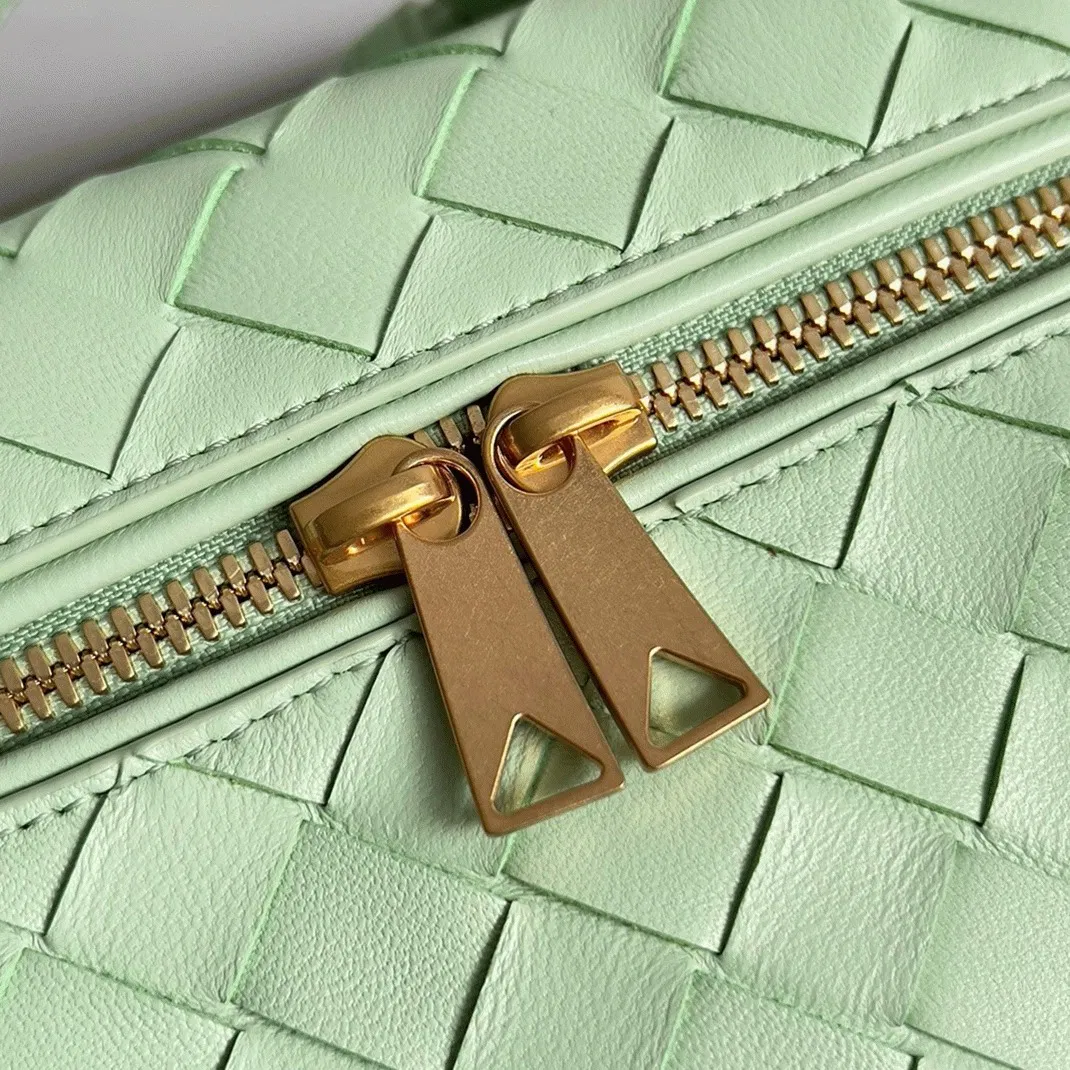Bottega Veneta Bang Bang Vanity Case Mint — image 5