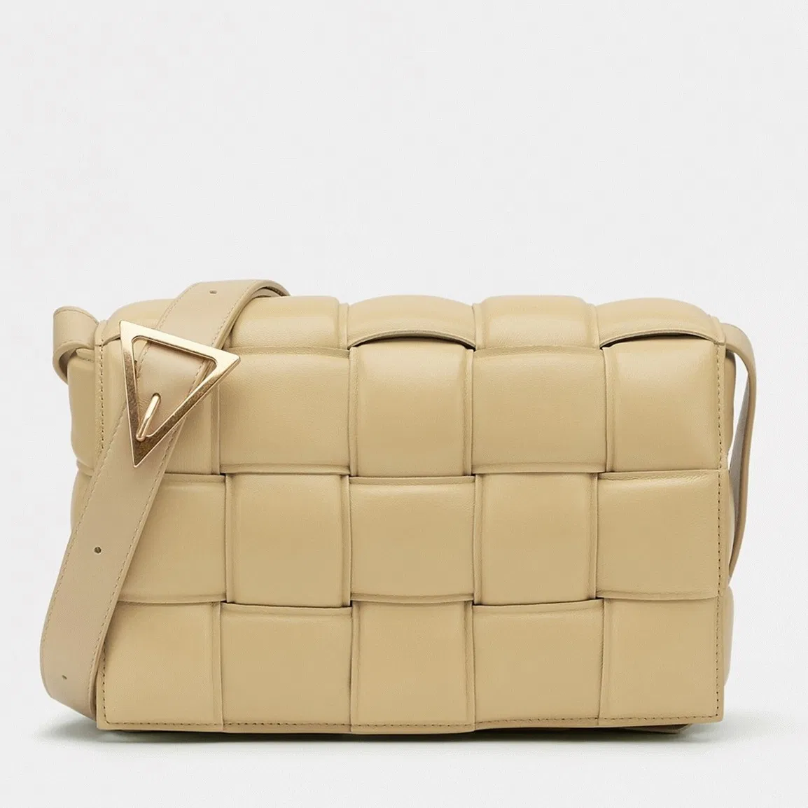 Top Quality Knockoff Bottega Veneta Padded Cassette Bag In Porridge