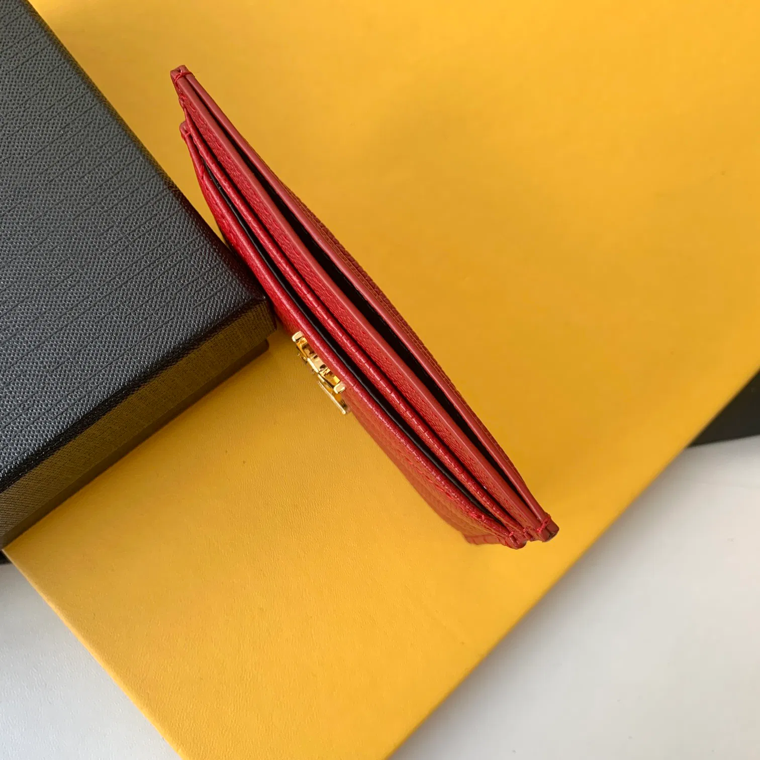 CASSANDRE MATELASSÉ CARD CASE IN GRAIN DE POUDRE EMBOSSED LEATHER — image 7