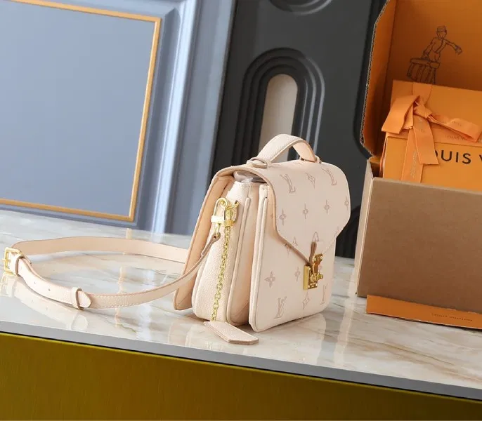 LV Metis Pochette Eden — image 2