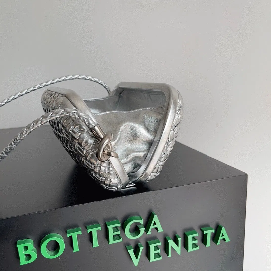 Bottega Veneta Knot Minaudiere On Strap Silver Intreccio Laminated Leather — image 2