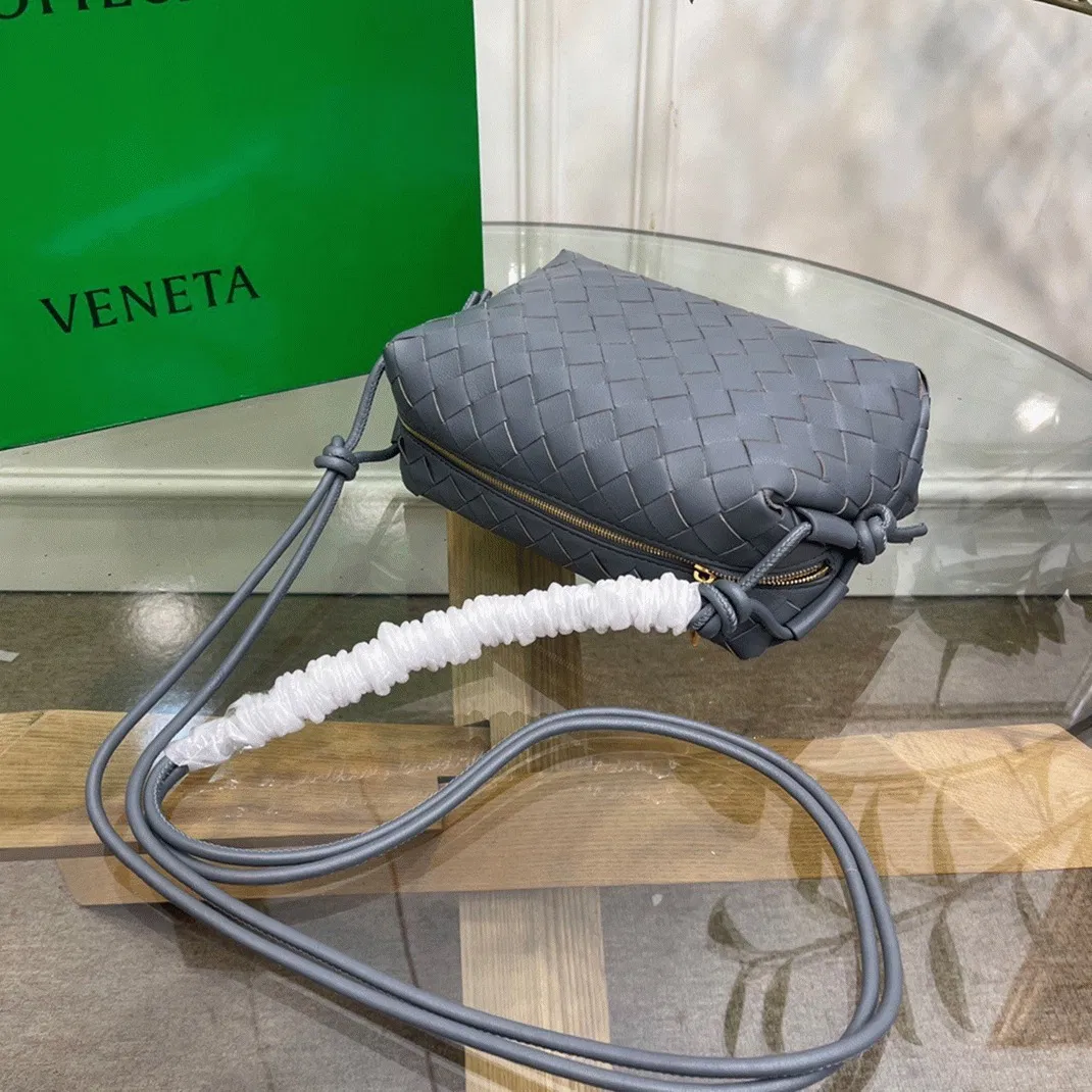 Bottega Veneta Loop Small Bag Grey — image 7