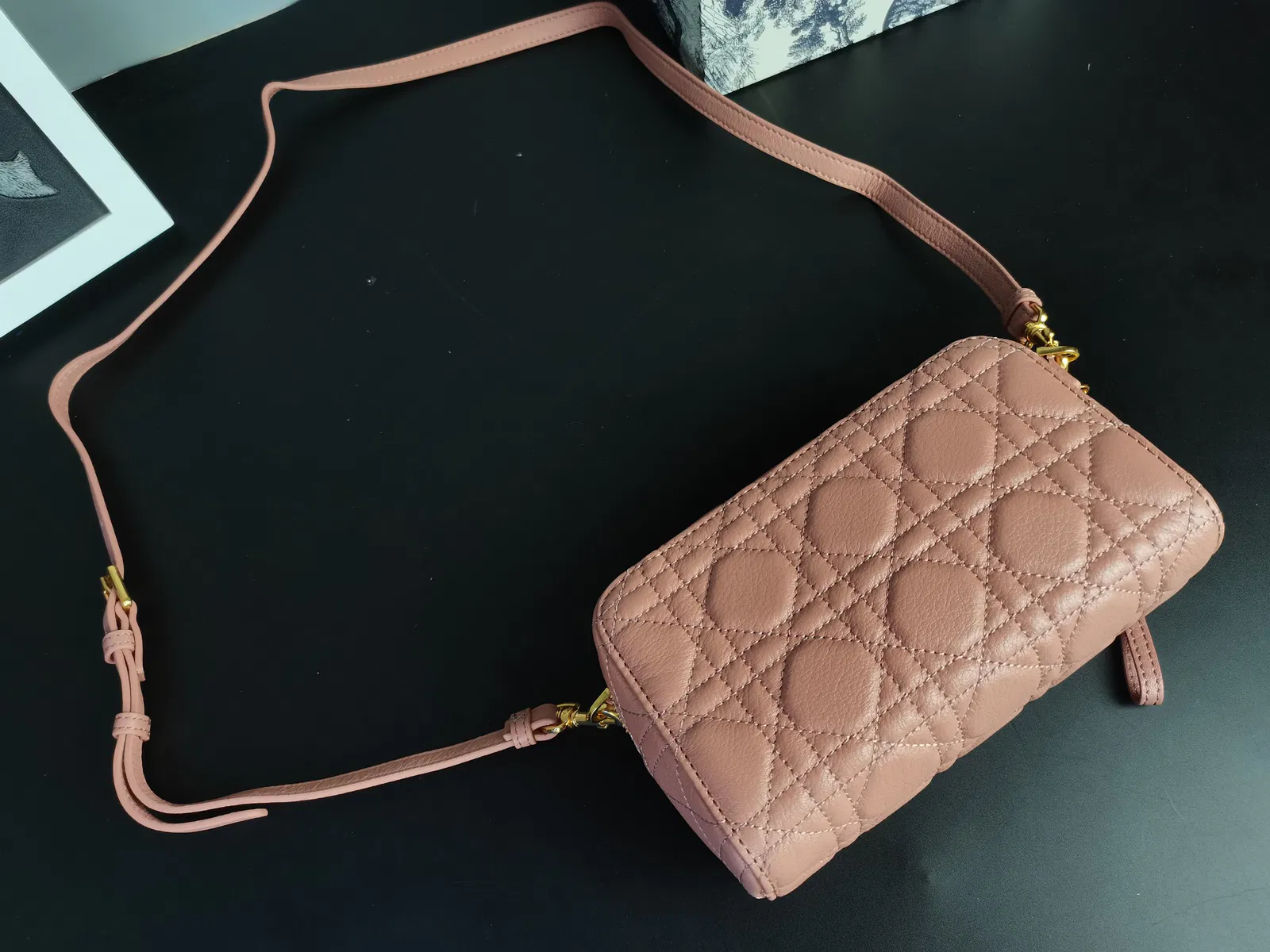 Dior Caro — image 6