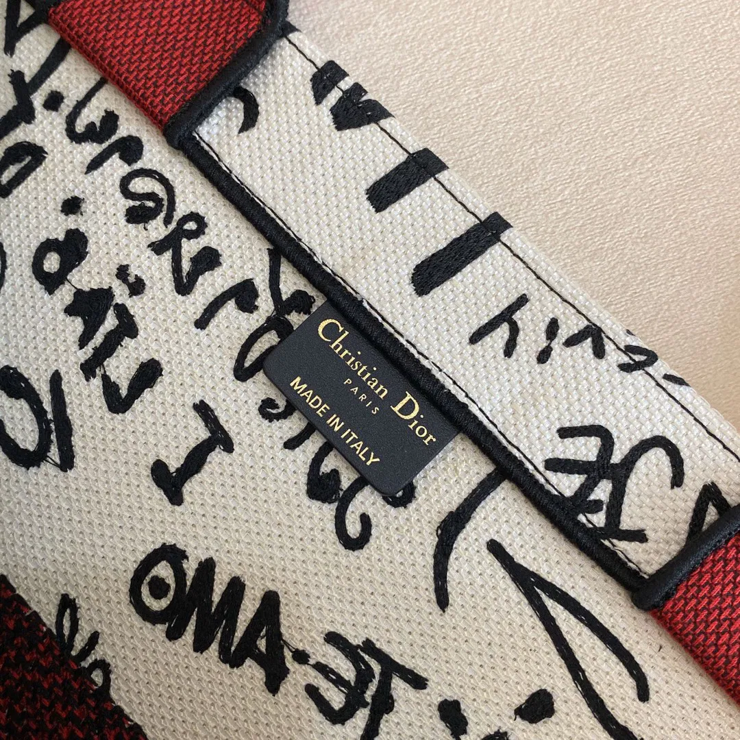 ‘I Love You’ Book Tote – large — image 5