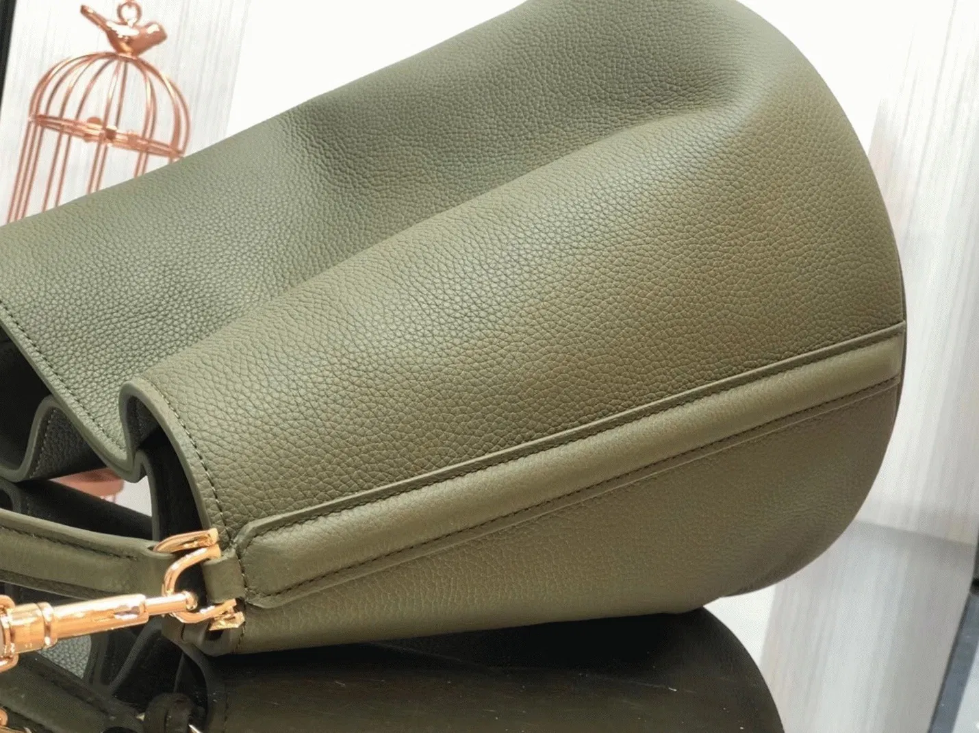 Top Quality Celine Bucket 16 Bag In Dark Olive — image 7
