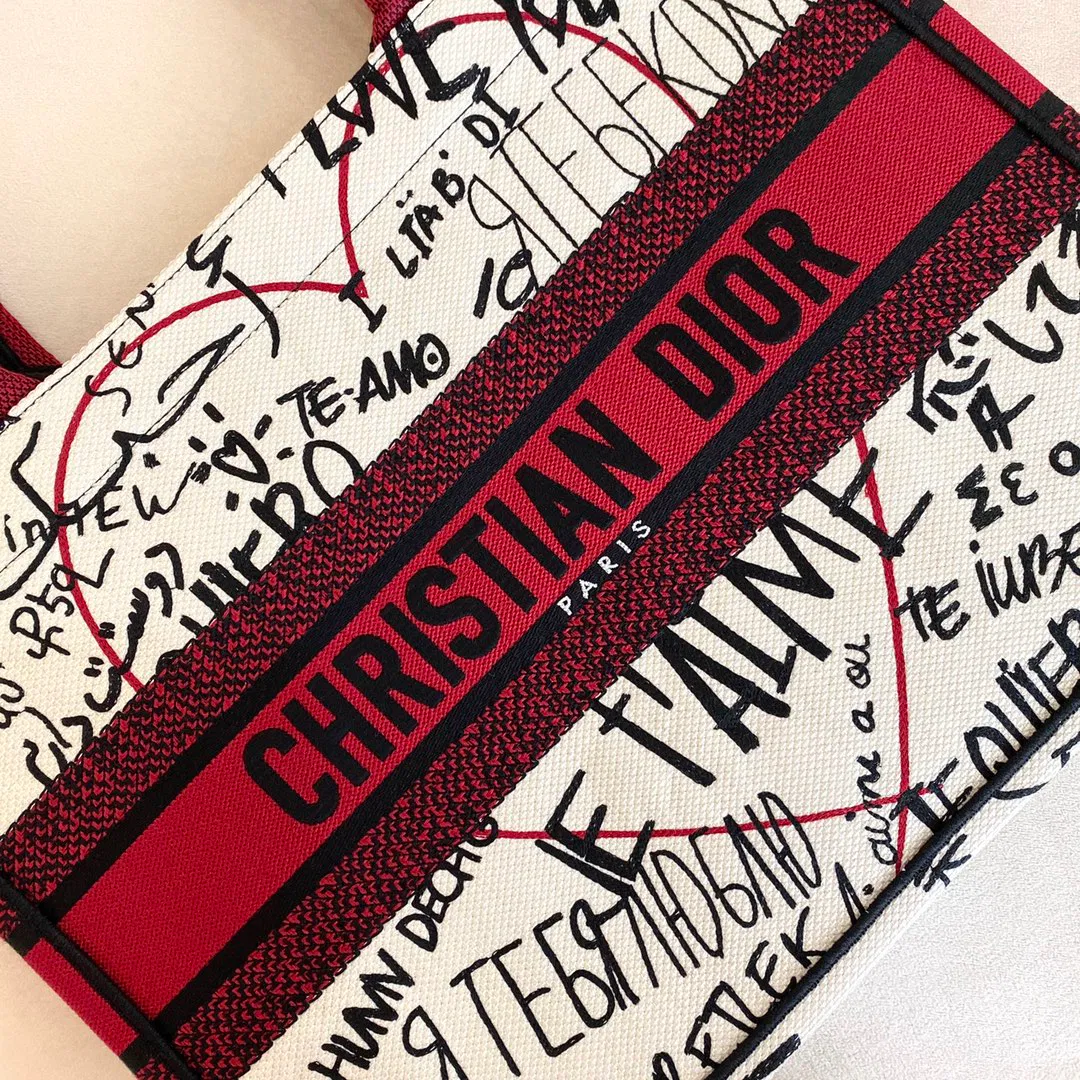 ‘I Love You’ Book Tote Small — image 4