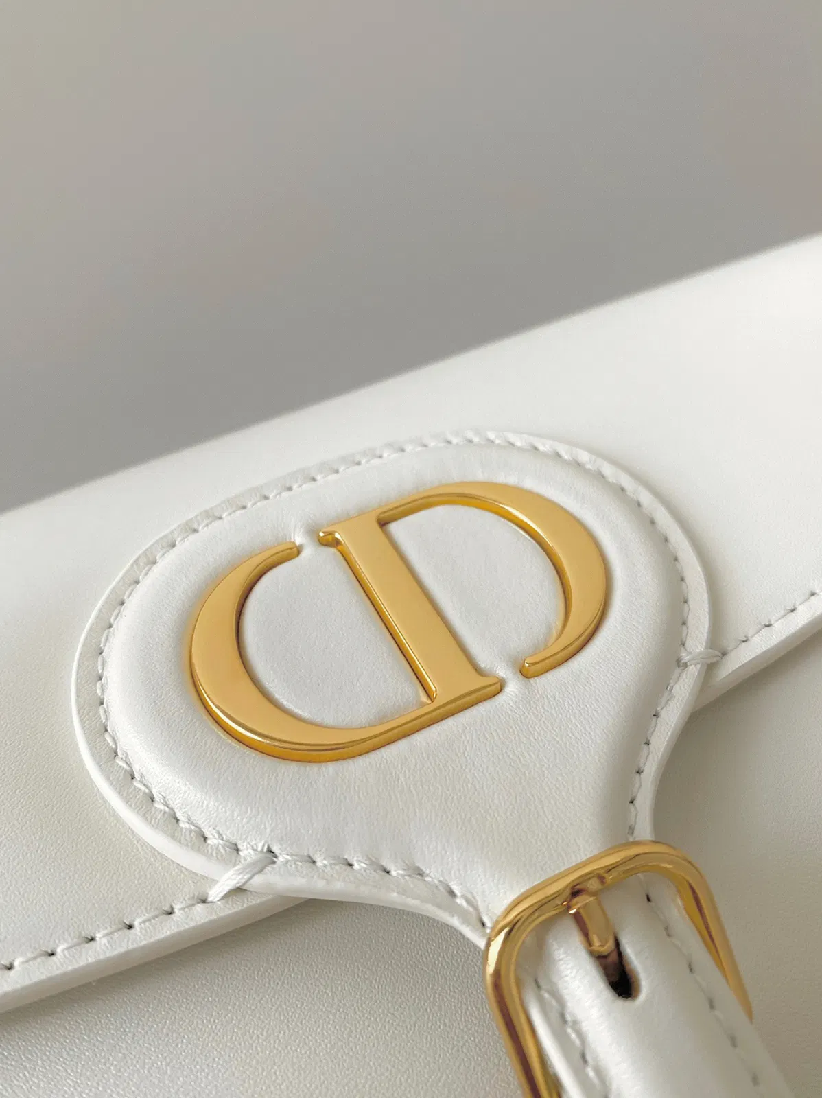 Dior Bobby East-West Bag in White — image 6