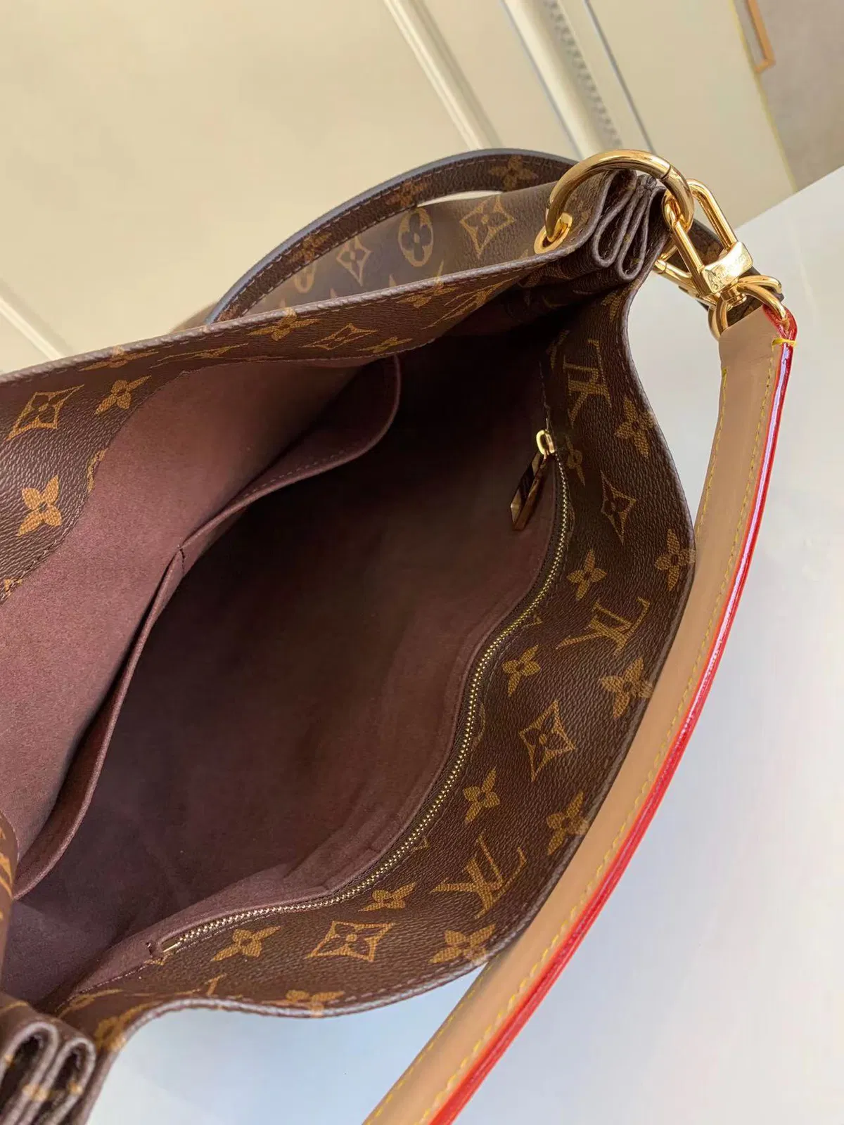 LV TOTE bag — image 2