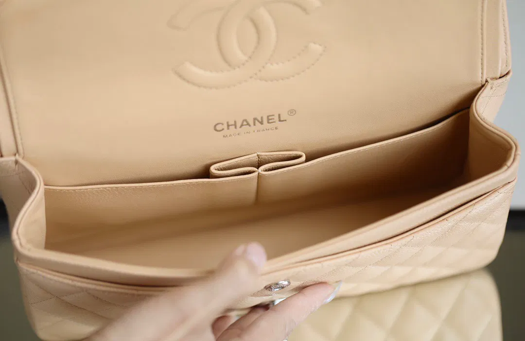 Chanel Medium Classic Flap Bag — image 6